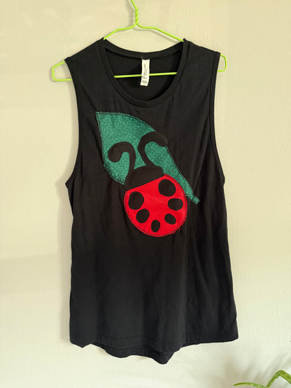 Lady Bug on a Leaf Tank (Large)