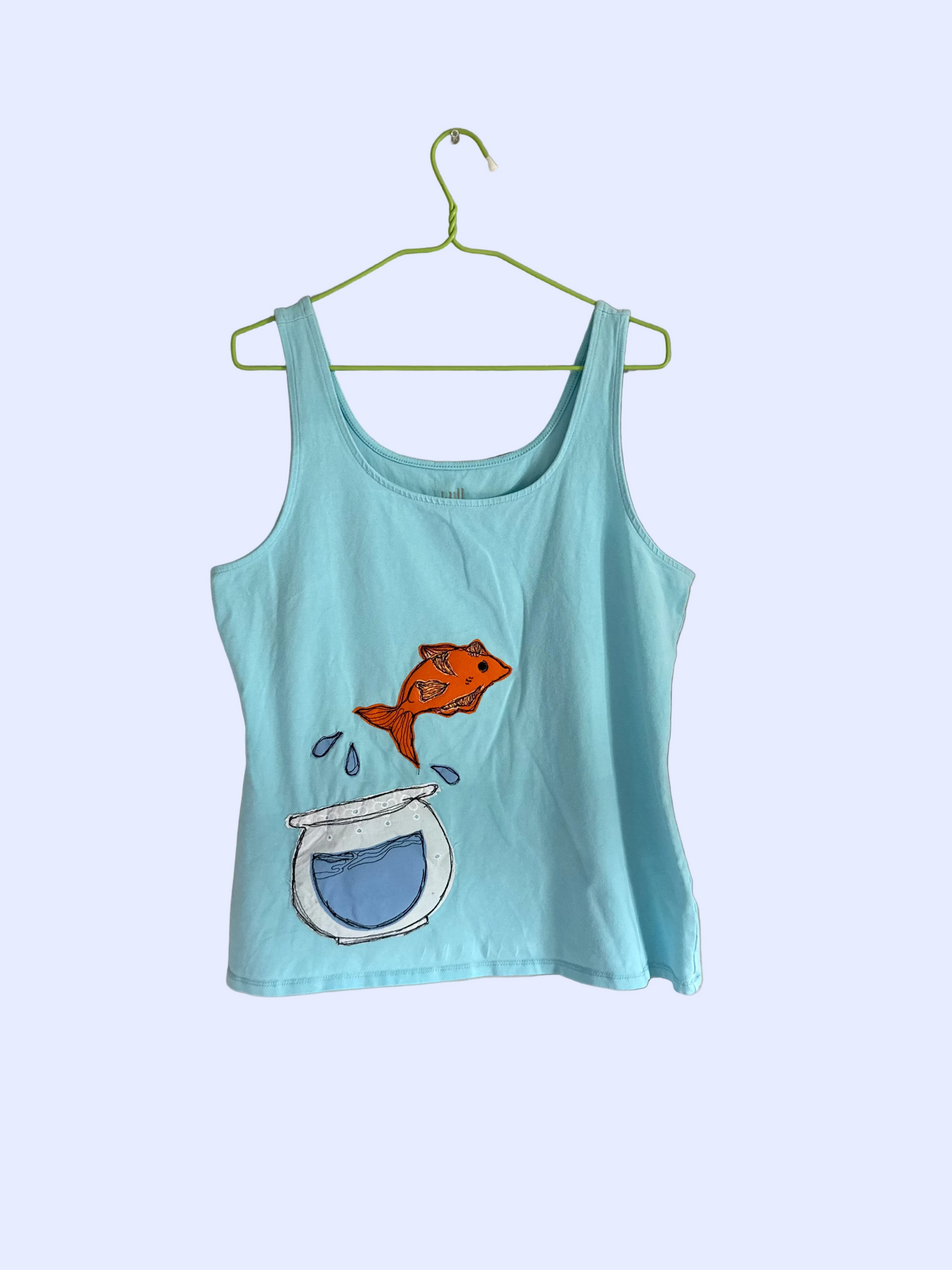 Gold Fish Outta the Bowl Tank (Large)