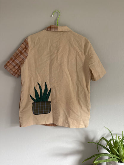 Planters Button Down (Medium)